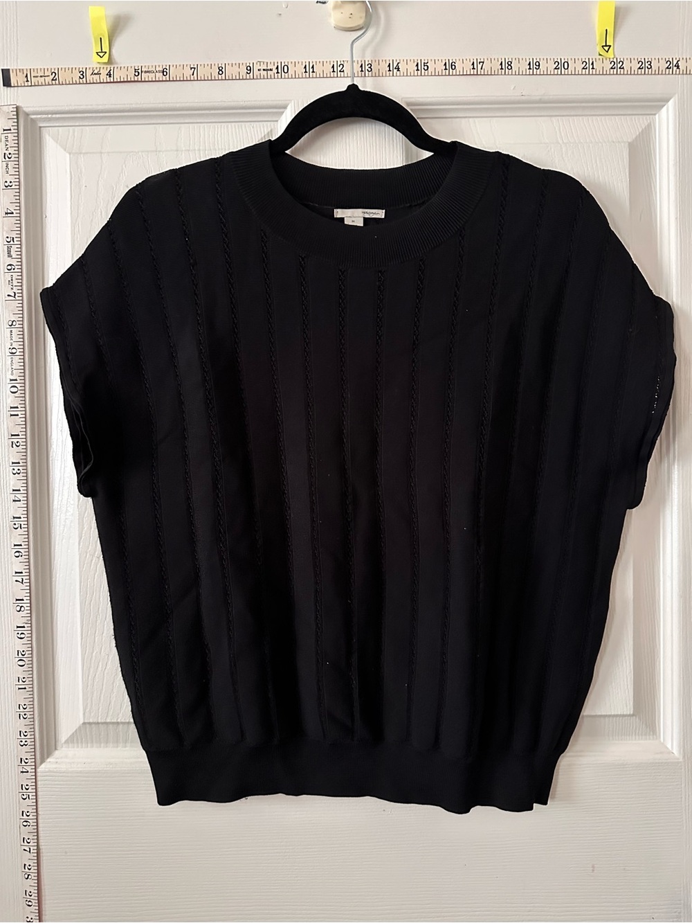Halogen Black Short Sleeve Ribbed Sweater Top